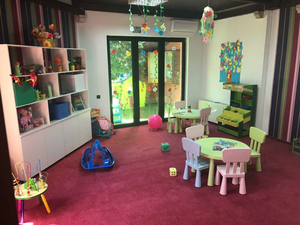Predškolska ustanova Mala fabrika mašte - Fotografije