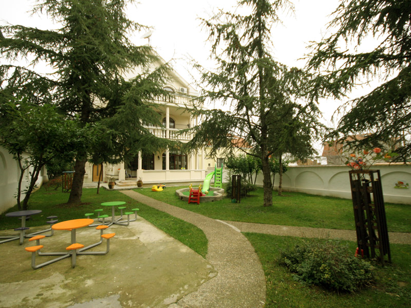 Predškolska ustanova Mala fabrika mašte - Fotografije